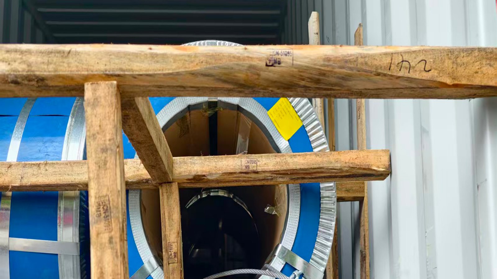 Stainless steel loading photos and container packing evidence before shipment