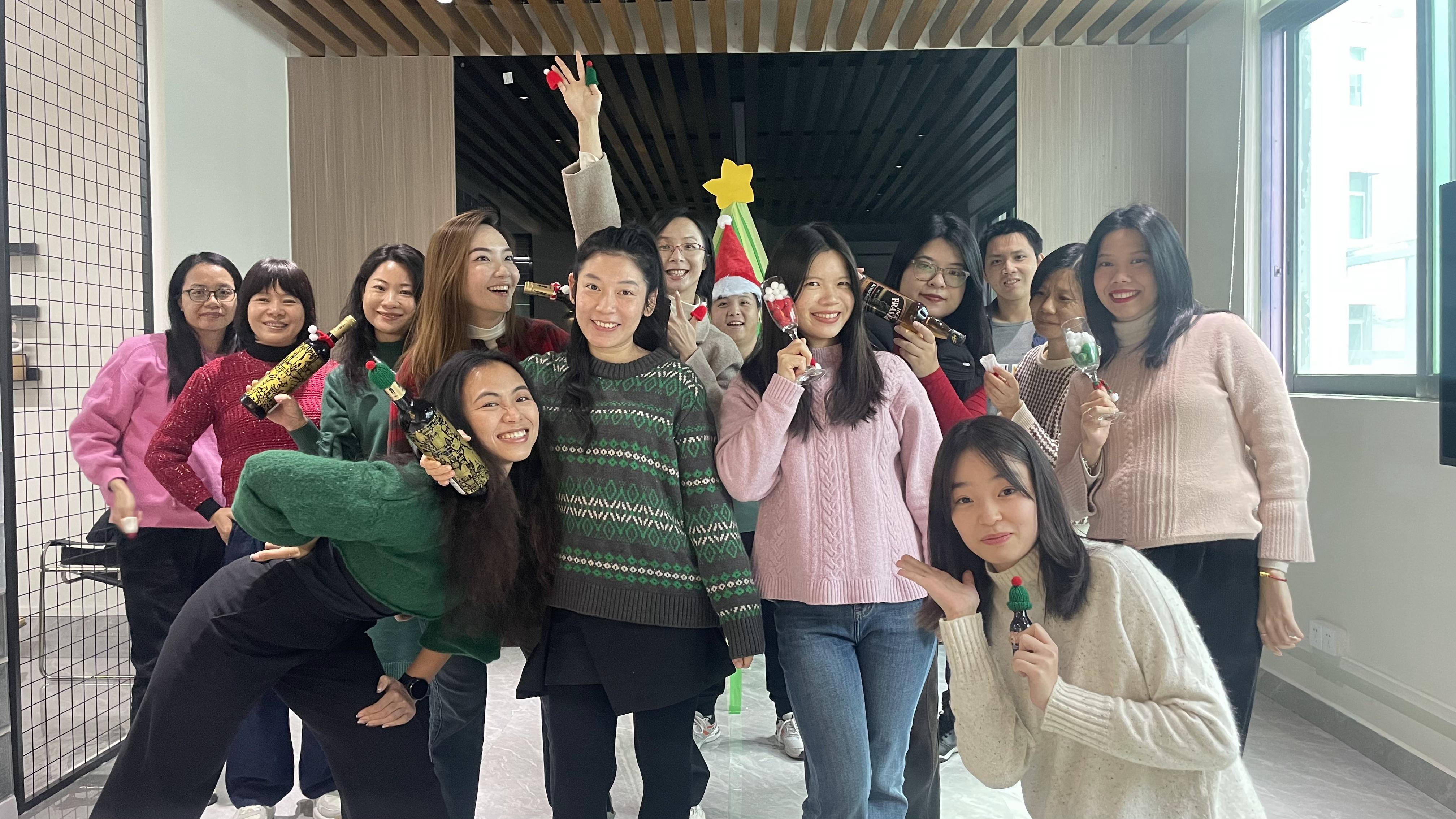 Jinling Metals team culture and office communication in Foshan