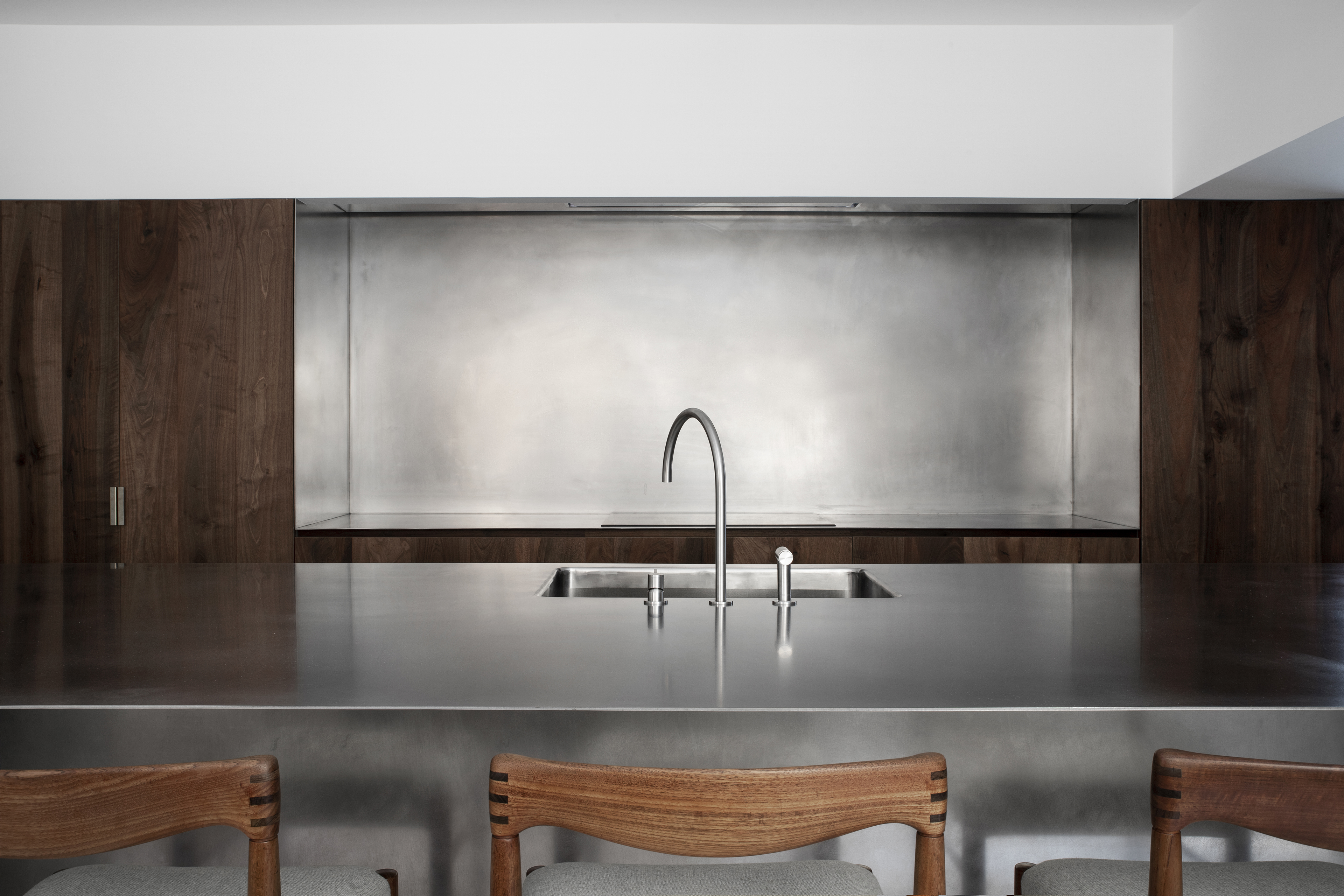 Stainless steel application in kitchen and interior surfaces